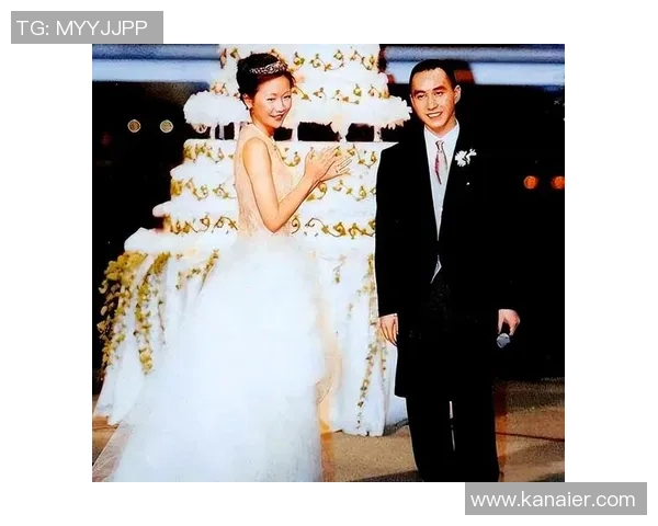 足球明星老婆作妖背后的真相揭示了婚姻与名利的复杂关系